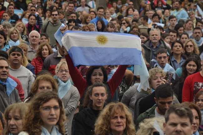 35050577_10214763552396186_1294127384915607552_n