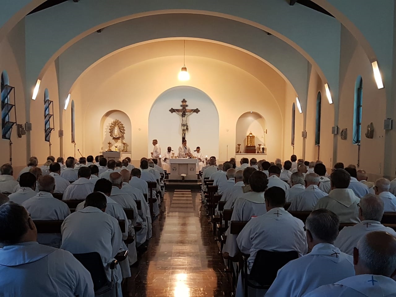 45765373_2029803730435219_8304670590845845504_o